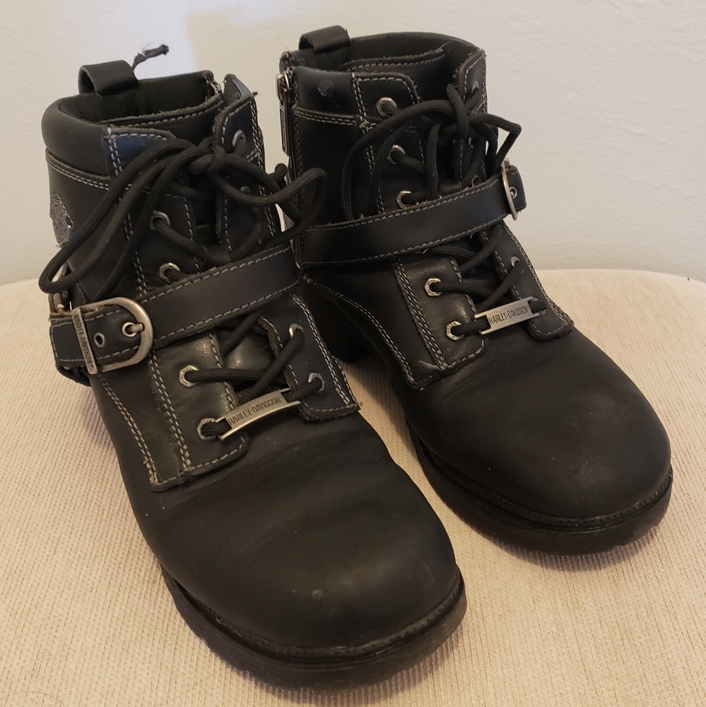 Harley Davidson motorcycle boots